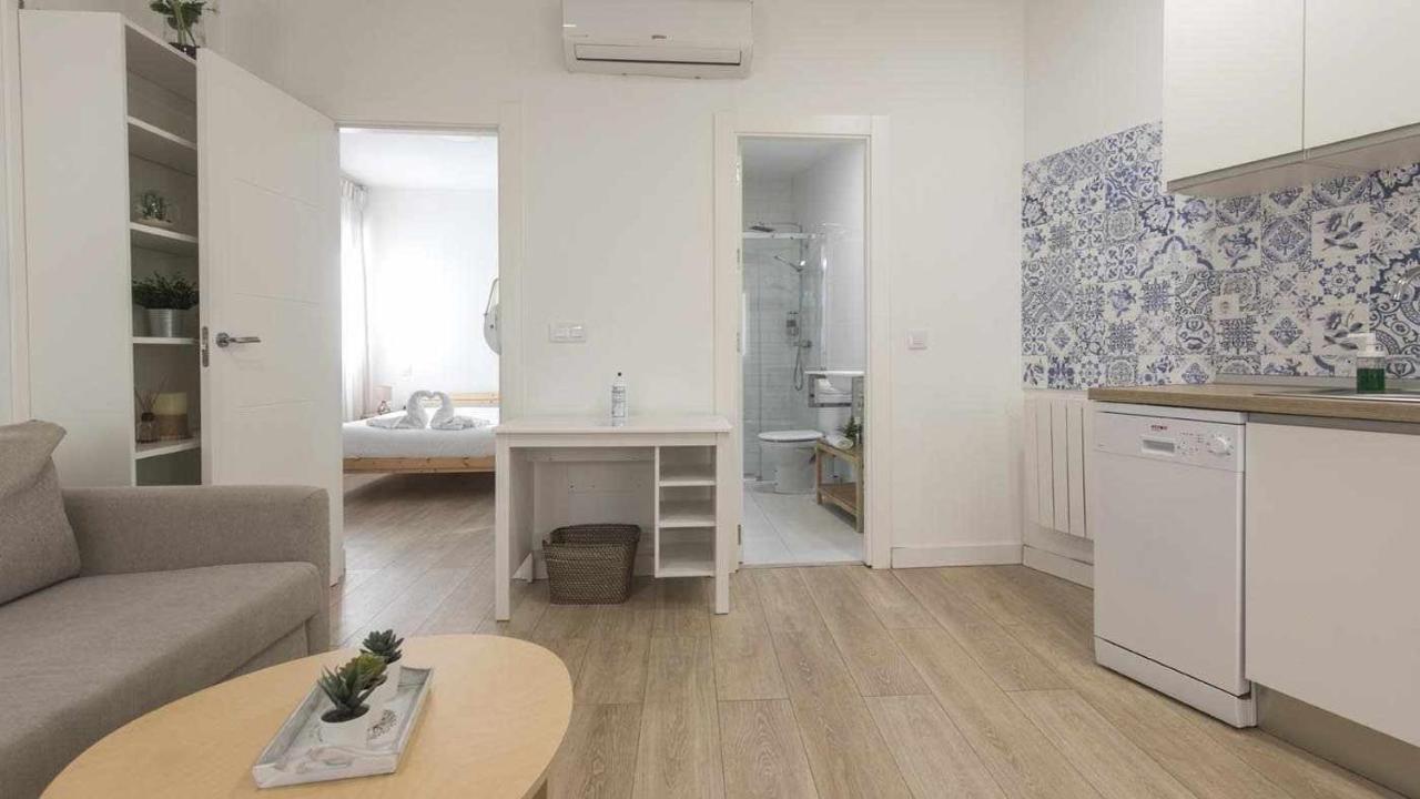 Apartamentos Dimax By Toledo Ap Exterior foto